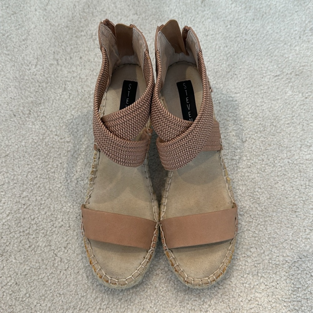 Steven By Steve Madden Women’s Wedge Shoe, Size 8… - image 2